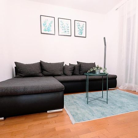 Doma-Lu Apartment-Near Airport And Highway- Free Parking Velika Mlaka Buitenkant foto