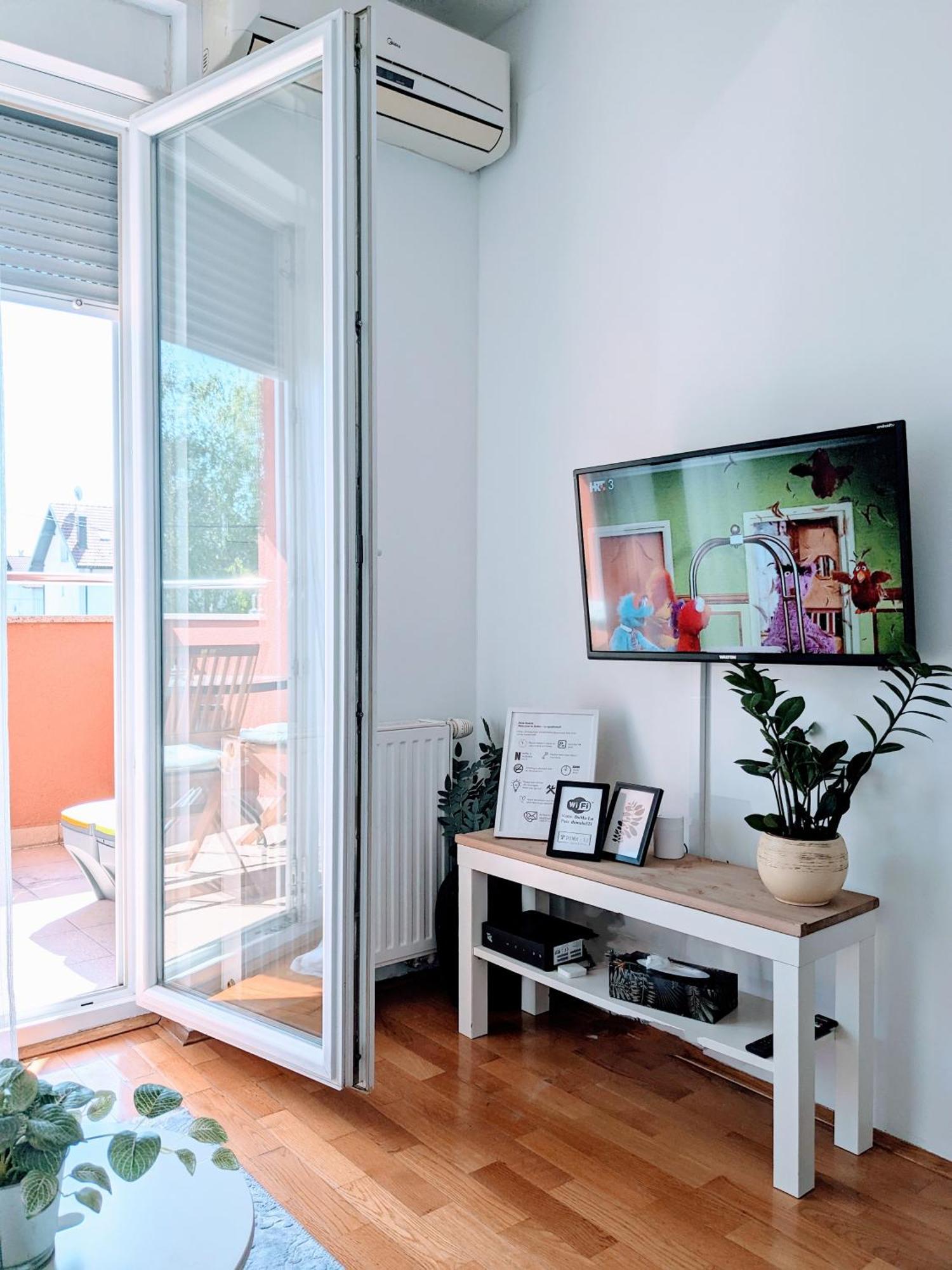 Doma-Lu Apartment-Near Airport And Highway- Free Parking Velika Mlaka Buitenkant foto