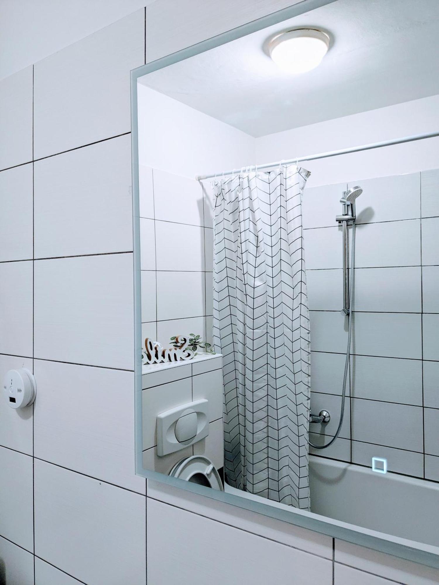 Doma-Lu Apartment-Near Airport And Highway- Free Parking Velika Mlaka Buitenkant foto
