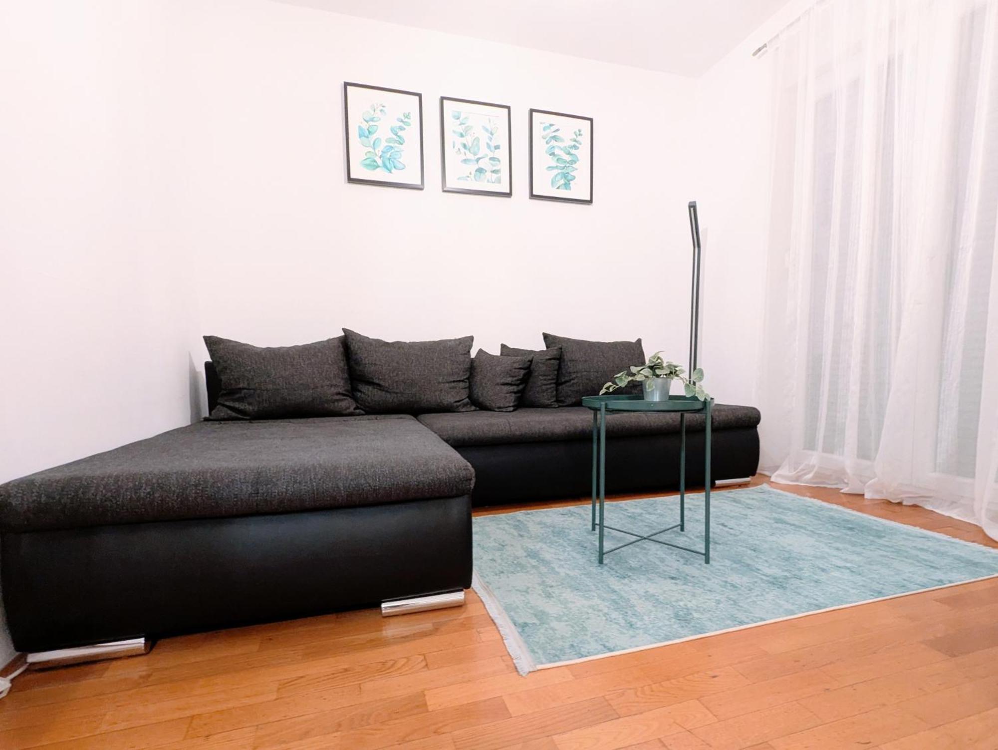 Doma-Lu Apartment-Near Airport And Highway- Free Parking Velika Mlaka Buitenkant foto